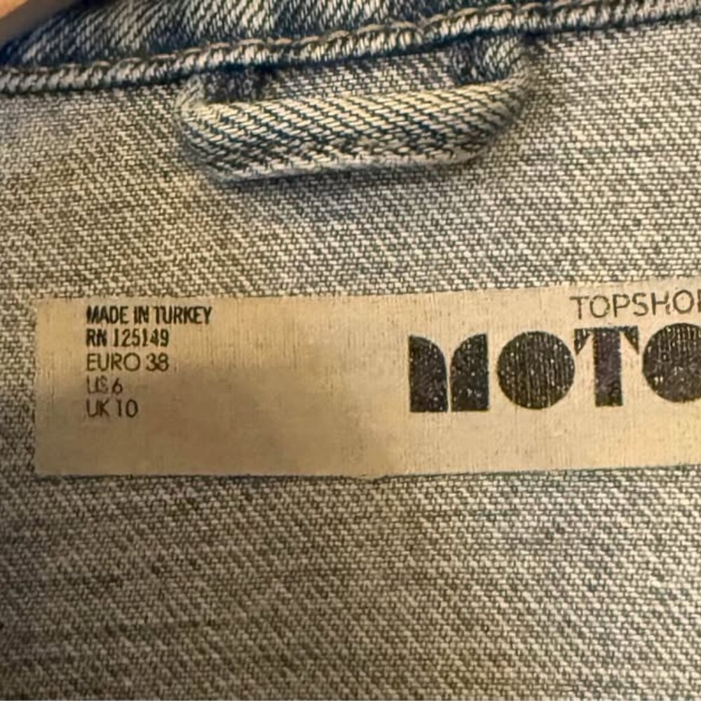 Wmn's Fun TopShop X Moto Denim Jean Jacket Embroidered Patches Y2K Style-Size 6 - Picture 8 of 9